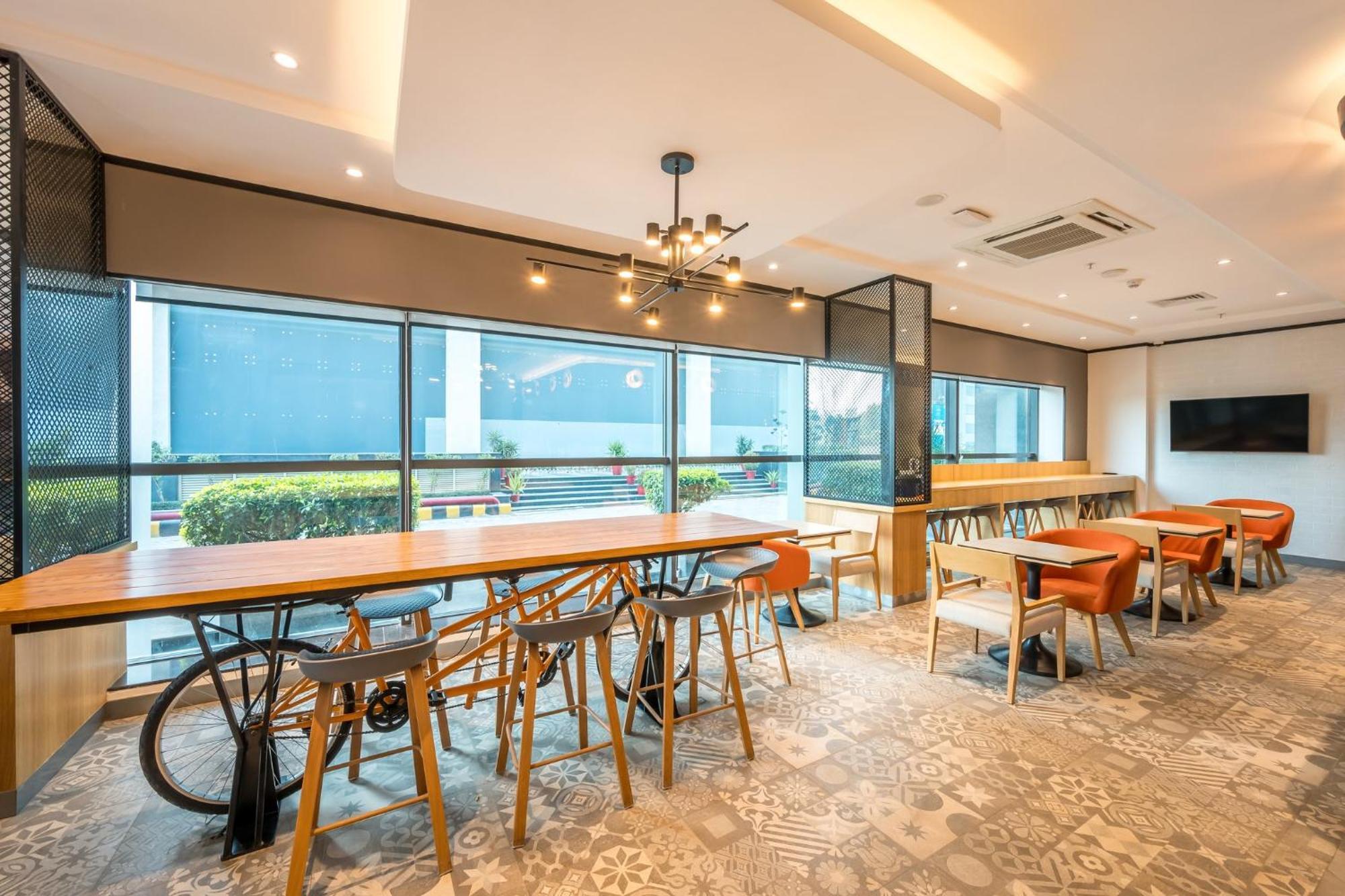 Holiday Inn Express Greater Noida Knowledge Park By Ihg Luaran gambar